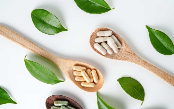 Suplimente bune pe bază de Bacopa Monnieri în 2026